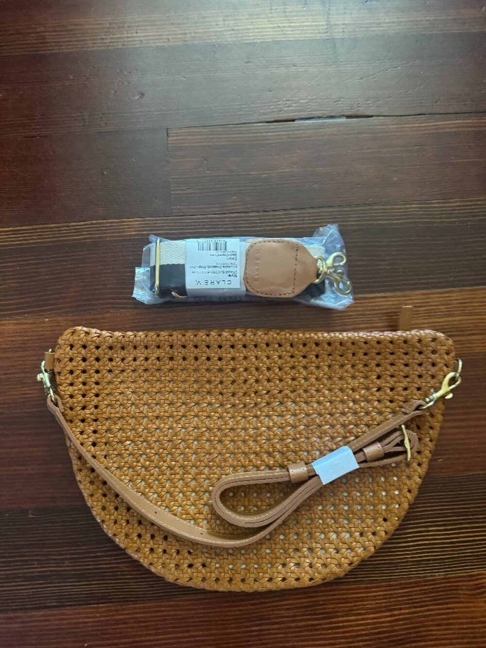 NWT Clare V. Grande Fanny in Tan Rattan Woven Leather + Black/Cream Checker Stra - Picture 6 of 10